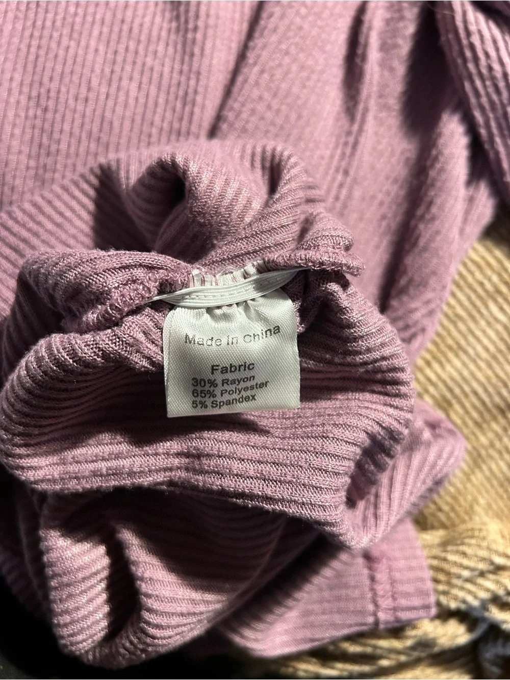Ribbed Scoop-Neck Maternity Sweater — Lavender